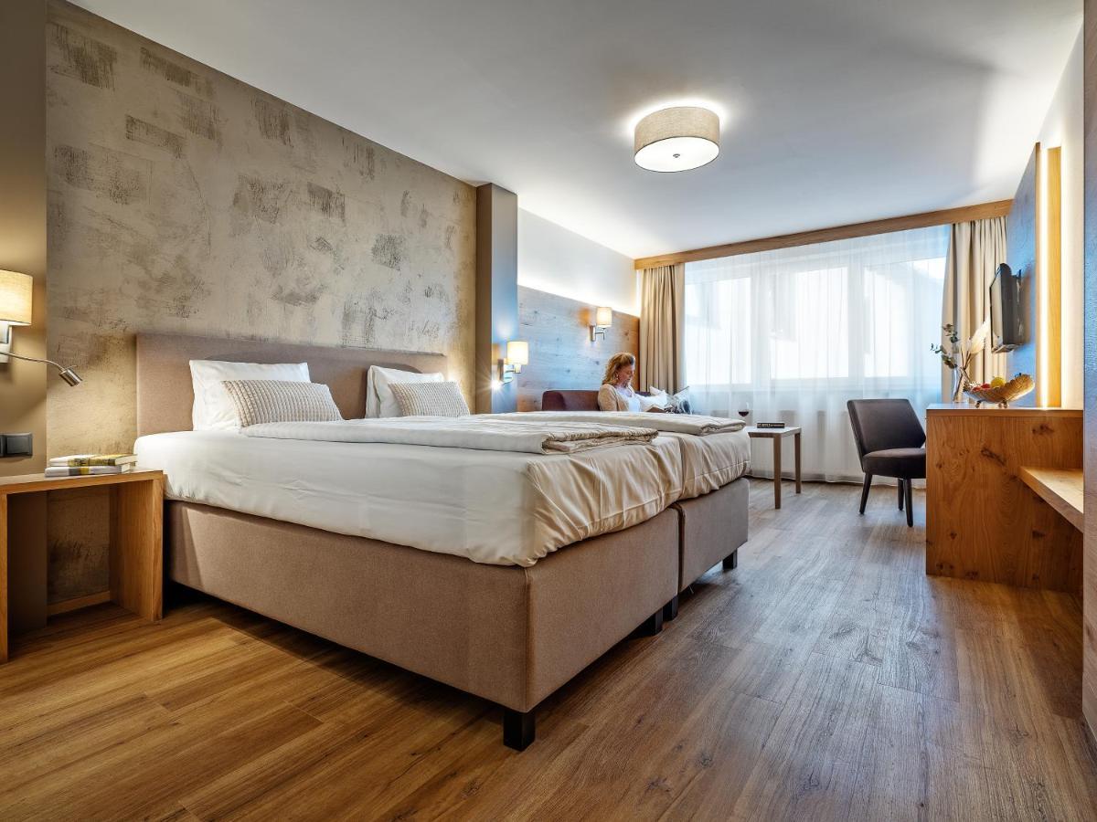 Stadthotel Eggerbraeu Imst Ngoại thất bức ảnh