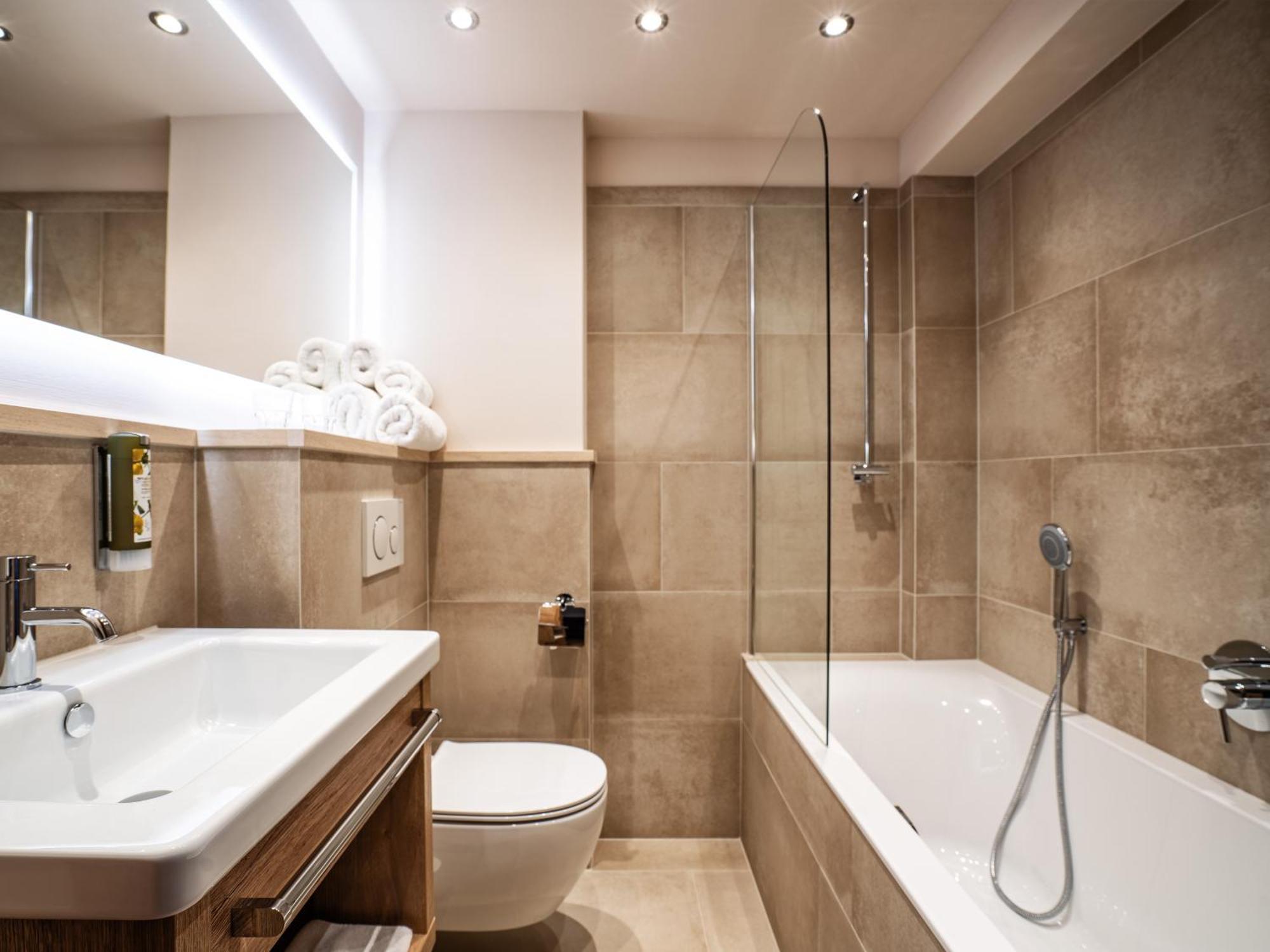 Stadthotel Eggerbraeu Imst Phòng bức ảnh