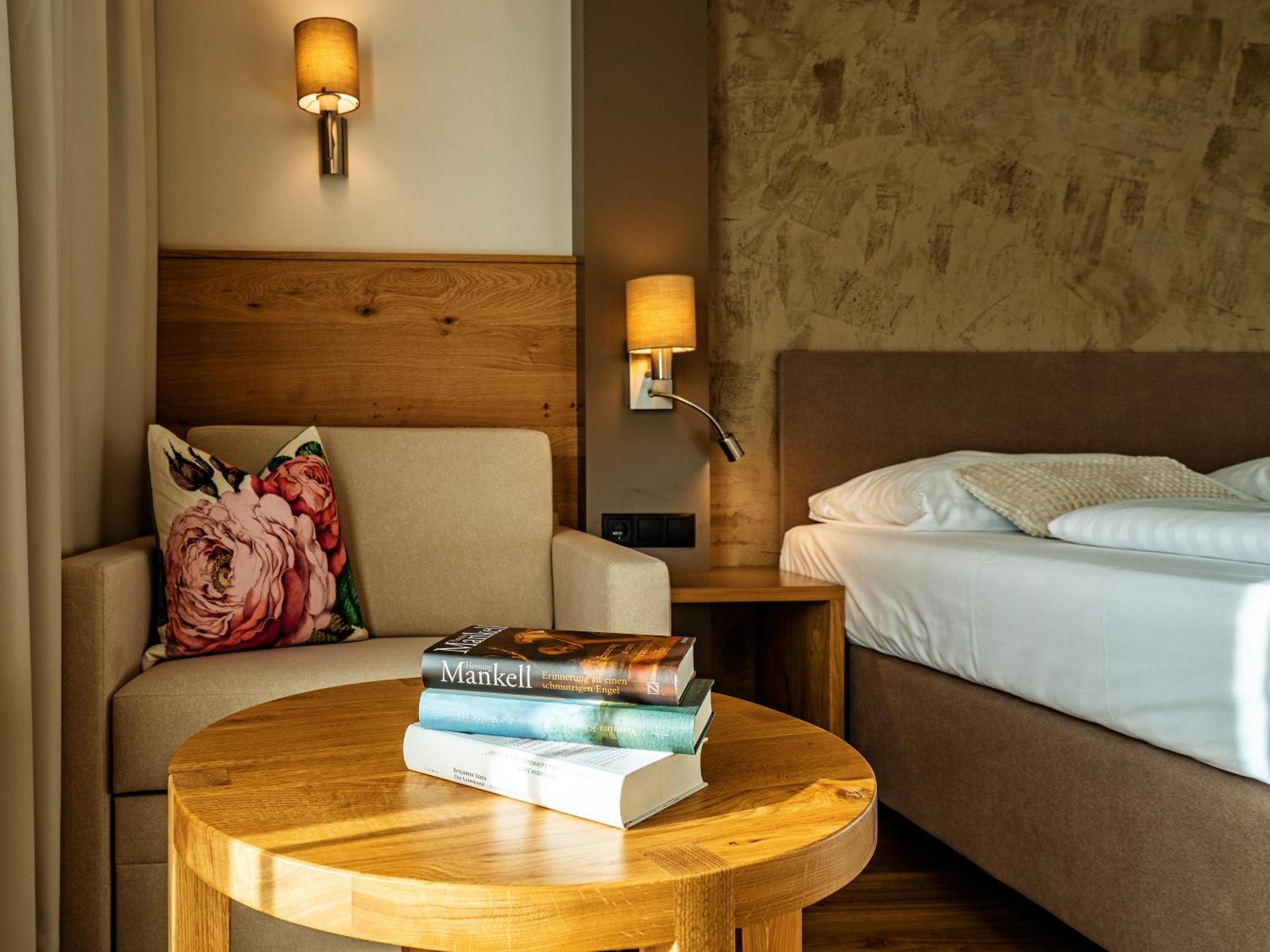 Stadthotel Eggerbraeu Imst Phòng bức ảnh